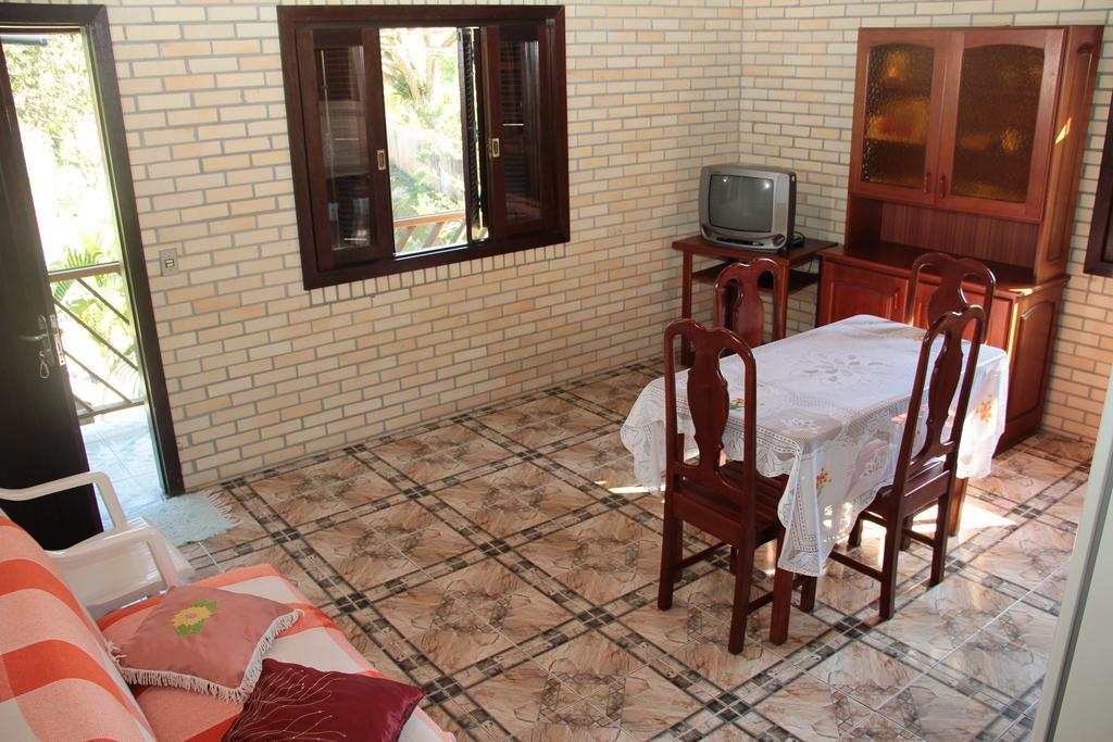 Hotel Residencial Aracuã Bombinhas Habitación foto